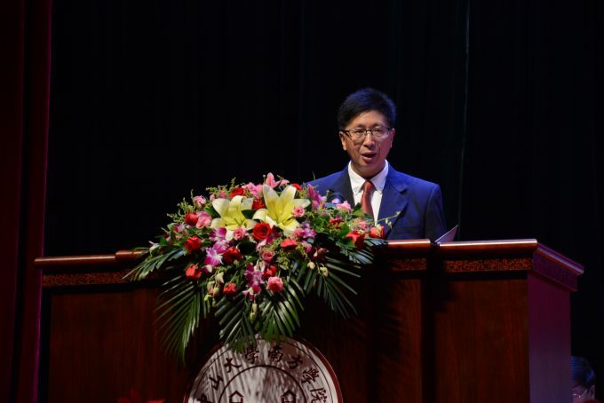 5804dc034c62c.JPG 喻校.JPG