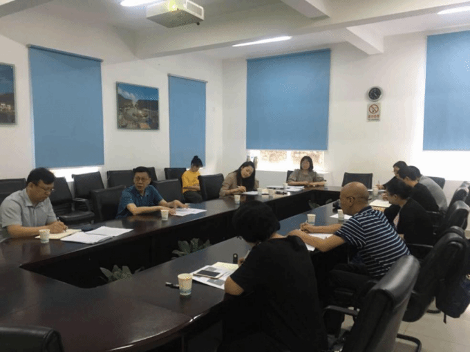4、产学研平台建设推进会现场.png