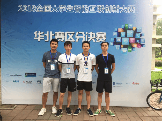 5b7fc523b7d8f.png 图片4.png