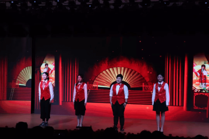 5ae28265d4052.png 戏剧.png