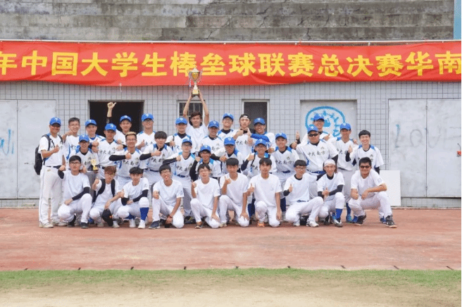 5bcd997c92560.png b10.png