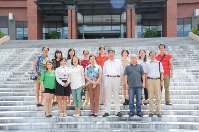 580dd93be1385.jpg 图书馆.jpg